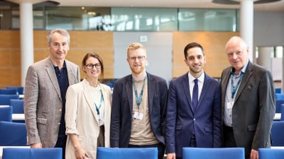 Prof. Bernhard Schwaab, Vorstandsmitglied der Herzstiftung / Past-Präsident der DGPR, Dr. rer. nat. Julia Schönfeld, Dr. med. Bastian Schrader, Dr. med. Berkan Kurt, Dr. Eike Langheim, Präsident der DGPR